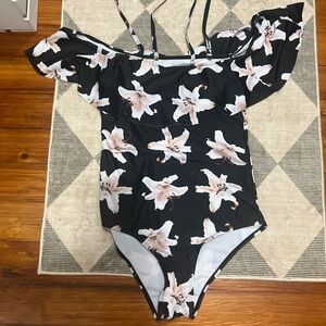 SHEIN Black Floral One Piece Swimsuit